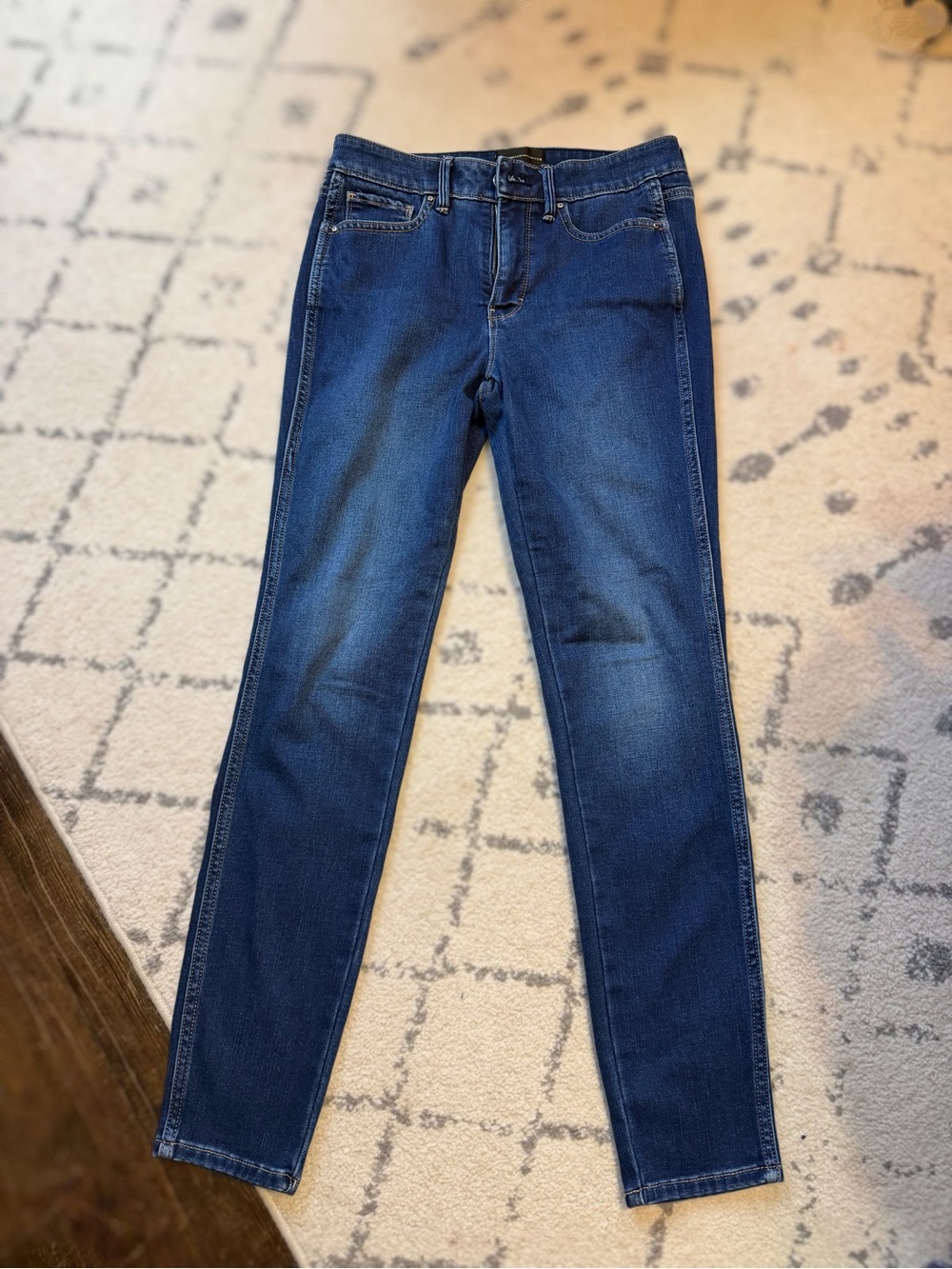 WHBM Classic Women's Dark Blue Slim Jeans